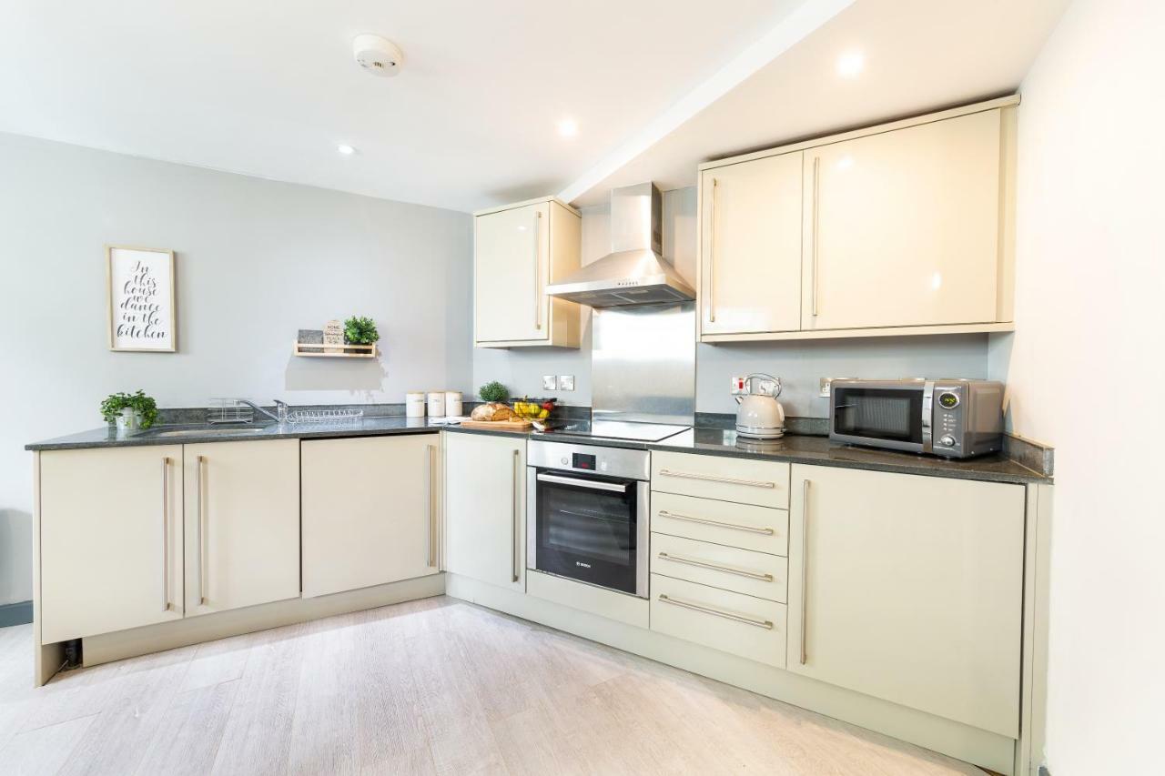 The Roof Apartment Bristol Esterno foto